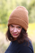 czapka merino monokolor karmel