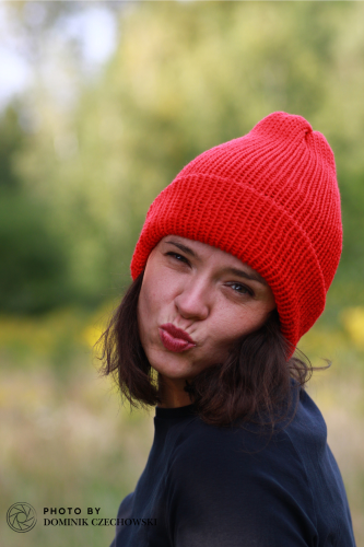 czapka merino monokolor szkarłatna czerwień